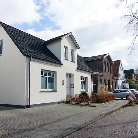 - Ostfriesland * Aurich